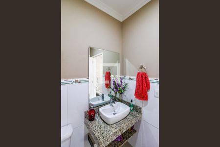 Casa à venda com 380m², 3 quartos e 4 vagas Casa à venda com 380m², 3 quartos e 4 vagasLavabo