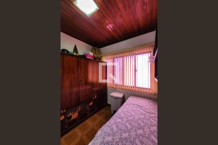 Casa à venda com 140m², 3 quartos e 2 vagas Casa à venda com 140m², 3 quartos e 2 vagasQuarto 2