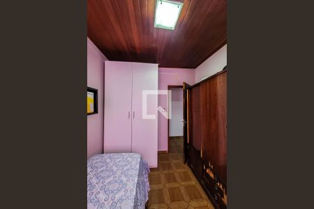 Casa à venda com 140m², 3 quartos e 2 vagas Casa à venda com 140m², 3 quartos e 2 vagasQuarto 2