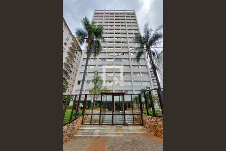 Apartamento à venda com 110m², 2 quartos e 1 vagaFachada