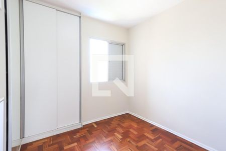 Quarto 1 de apartamento para alugar com 2 quartos, 45m² em Santa Teresinha, São Paulo