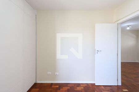 Quarto 2 de apartamento para alugar com 2 quartos, 45m² em Santa Teresinha, São Paulo