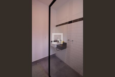 Apartamento à venda com 65m², 2 quartos e sem vagaBanheiro