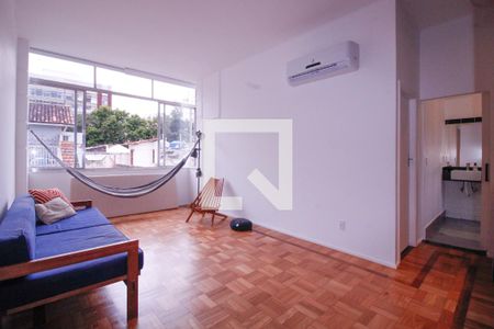 Sala de apartamento à venda com 2 quartos, 65m² em Humaitá, Rio de Janeiro