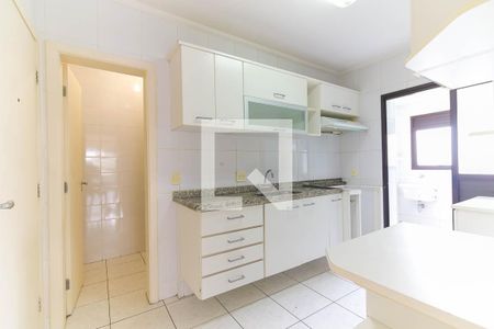 Apartamento à venda com 114m², 3 quartos e 2 vagas Apartamento à venda com 114m², 3 quartos e 2 vagasCozinha