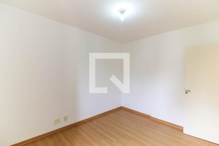 Apartamento à venda com 114m², 3 quartos e 2 vagas Apartamento à venda com 114m², 3 quartos e 2 vagasQuarto 2