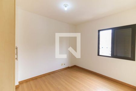 Apartamento à venda com 114m², 3 quartos e 2 vagas Apartamento à venda com 114m², 3 quartos e 2 vagasQuarto 3