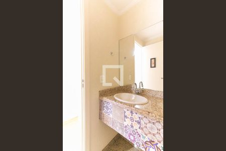 Apartamento à venda com 114m², 3 quartos e 2 vagas Apartamento à venda com 114m², 3 quartos e 2 vagasLavabo