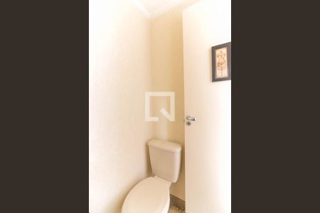 Apartamento à venda com 114m², 3 quartos e 2 vagas Apartamento à venda com 114m², 3 quartos e 2 vagasLavabo