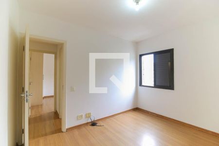 Apartamento à venda com 114m², 3 quartos e 2 vagas Apartamento à venda com 114m², 3 quartos e 2 vagasQuarto 2