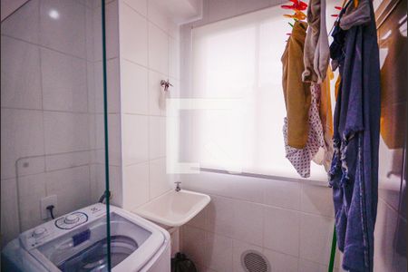 Apartamento à venda com 44m², 2 quartos e 1 vaga Apartamento à venda com 44m², 2 quartos e 1 vagaArea de Serviço