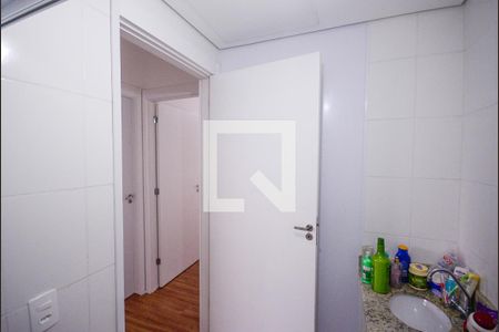Banheiro de apartamento à venda com 2 quartos, 44m² em Jardim Maria Estela, São Paulo