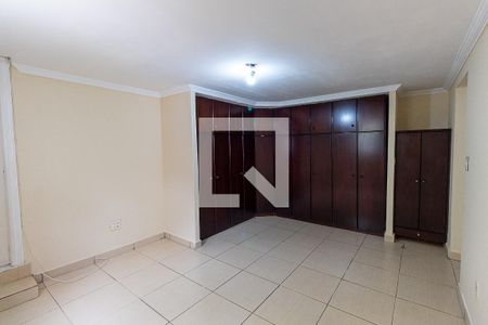 Casa para alugar com 150m², 3 quartos e 2 vagasQuarto Suíte