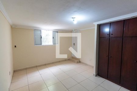 Casa para alugar com 150m², 3 quartos e 2 vagasQuarto Suíte