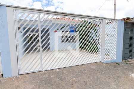 Casa para alugar com 150m², 3 quartos e 2 vagasFachada