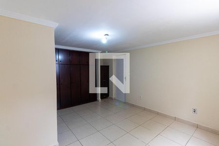 Casa para alugar com 150m², 3 quartos e 2 vagasQuarto Suíte