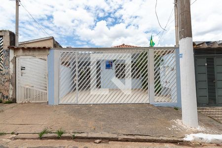 Casa para alugar com 150m², 3 quartos e 2 vagasFachada