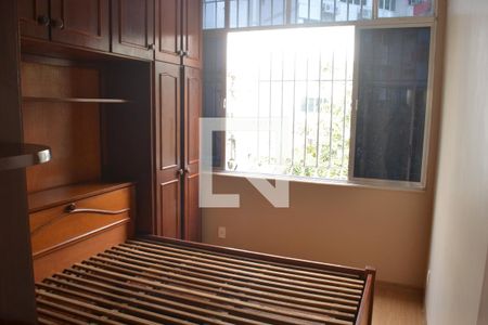 Quarto 1 de apartamento para alugar com 2 quartos, 79m² em São Domingos, Niterói