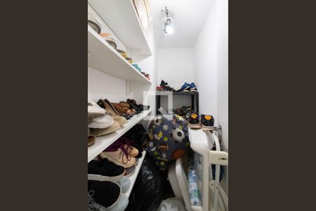 Apartamento à venda com 115m², 3 quartos e 2 vagas Apartamento à venda com 115m², 3 quartos e 2 vagasDespensa