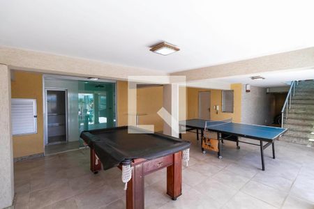 Casa à venda com 360m², 4 quartos e 4 vagas Casa à venda com 360m², 4 quartos e 4 vagasQuintal