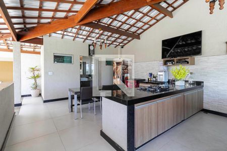 Casa à venda com 360m², 4 quartos e 4 vagas Casa à venda com 360m², 4 quartos e 4 vagasÁrea gourmet