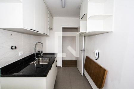 Cozinha de apartamento à venda com 2 quartos, 56m² em Jardim Esmeralda, São Paulo