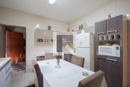 Casa à venda com 264m², 2 quartos e 4 vagasCozinha