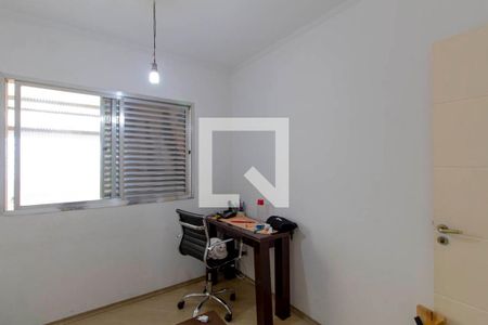 Casa à venda com 180m², 3 quartos e 2 vagas Casa à venda com 180m², 3 quartos e 2 vagasQuarto 2