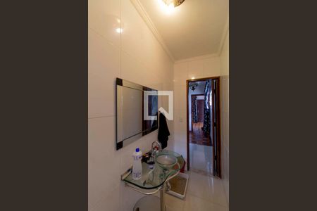 Casa à venda com 180m², 3 quartos e 2 vagas Casa à venda com 180m², 3 quartos e 2 vagasLavabo