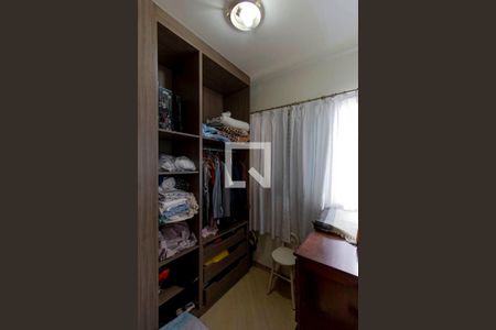 Casa à venda com 180m², 3 quartos e 2 vagas Casa à venda com 180m², 3 quartos e 2 vagasSuíte