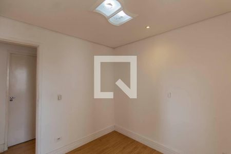 Quarto 1 de apartamento para alugar com 3 quartos, 69m² em Vila Pierina, São Paulo