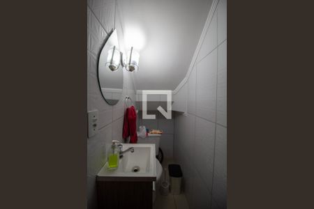 Lavabo de casa de condomínio para alugar com 2 quartos, 70m² em Itaquera, São Paulo
