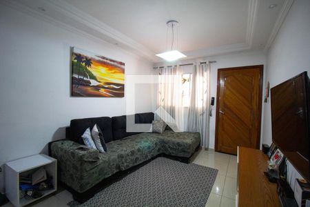 Sala de casa de condomínio para alugar com 2 quartos, 70m² em Itaquera, São Paulo