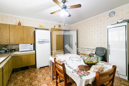 Casa à venda com 145m², 3 quartos e 2 vagasCozinha