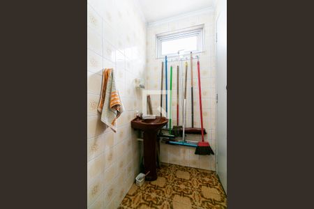 Casa à venda com 145m², 3 quartos e 2 vagasÁrea de Serviço - Banheiro