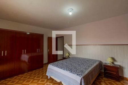 Casa à venda com 160m², 3 quartos e 3 vagas Casa à venda com 160m², 3 quartos e 3 vagasQuarto 3