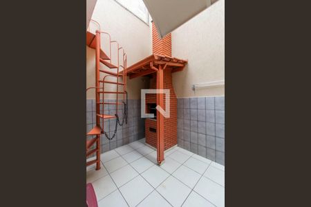 Casa à venda com 160m², 3 quartos e 3 vagas Casa à venda com 160m², 3 quartos e 3 vagasChurrasqueira