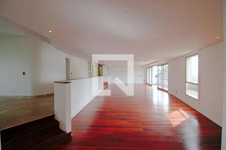 Sala 1 de apartamento à venda com 5 quartos, 362m² em Vila Suzana, São Paulo