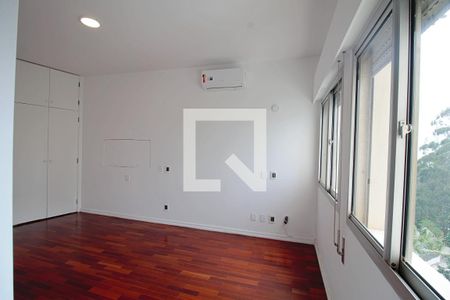 Apartamento à venda com 362m², 5 quartos e 3 vagas Apartamento à venda com 362m², 5 quartos e 3 vagasSuíte 5