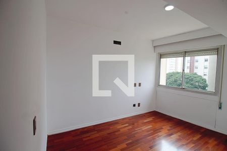 Apartamento à venda com 362m², 5 quartos e 3 vagas Apartamento à venda com 362m², 5 quartos e 3 vagasQuarto 1