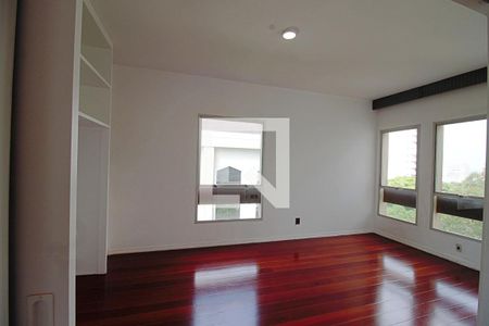 Apartamento à venda com 362m², 5 quartos e 3 vagas Apartamento à venda com 362m², 5 quartos e 3 vagasSala 3