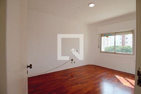 Apartamento à venda com 362m², 5 quartos e 3 vagas Apartamento à venda com 362m², 5 quartos e 3 vagasQuarto 3