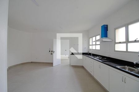 Apartamento à venda com 362m², 5 quartos e 3 vagas Apartamento à venda com 362m², 5 quartos e 3 vagasCozinha