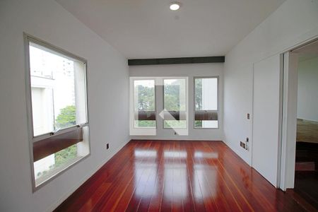 Apartamento à venda com 362m², 5 quartos e 3 vagas Apartamento à venda com 362m², 5 quartos e 3 vagasSala 3