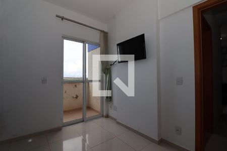 Quarto 1 de apartamento para alugar com 2 quartos, 43m² em Qn 404, Brasília