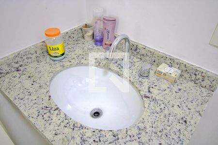 Apartamento para alugar com 60m², 2 quartos e 1 vagaBanheiro