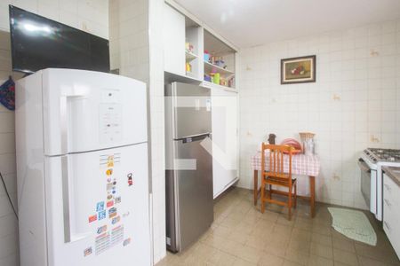 Cozinha de casa à venda com 3 quartos, 300m² em Jardim São Luís, São Paulo