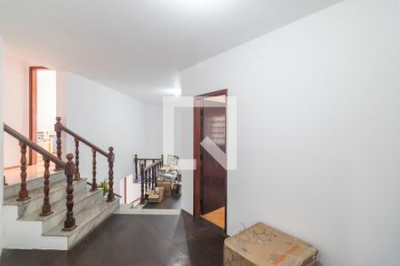 Sala de Estar de casa para alugar com 4 quartos, 247m² em Vila Valparaíso, Santo André