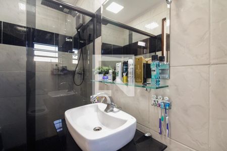 Casa para alugar com 520m², 4 quartos e 5 vagas Casa para alugar com 520m², 4 quartos e 5 vagasBanheiro 2