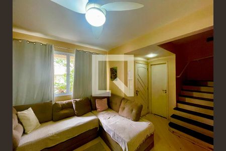 Sala de casa de condomínio à venda com 3 quartos, 152m² em Vila Sao Joao, Guarulhos